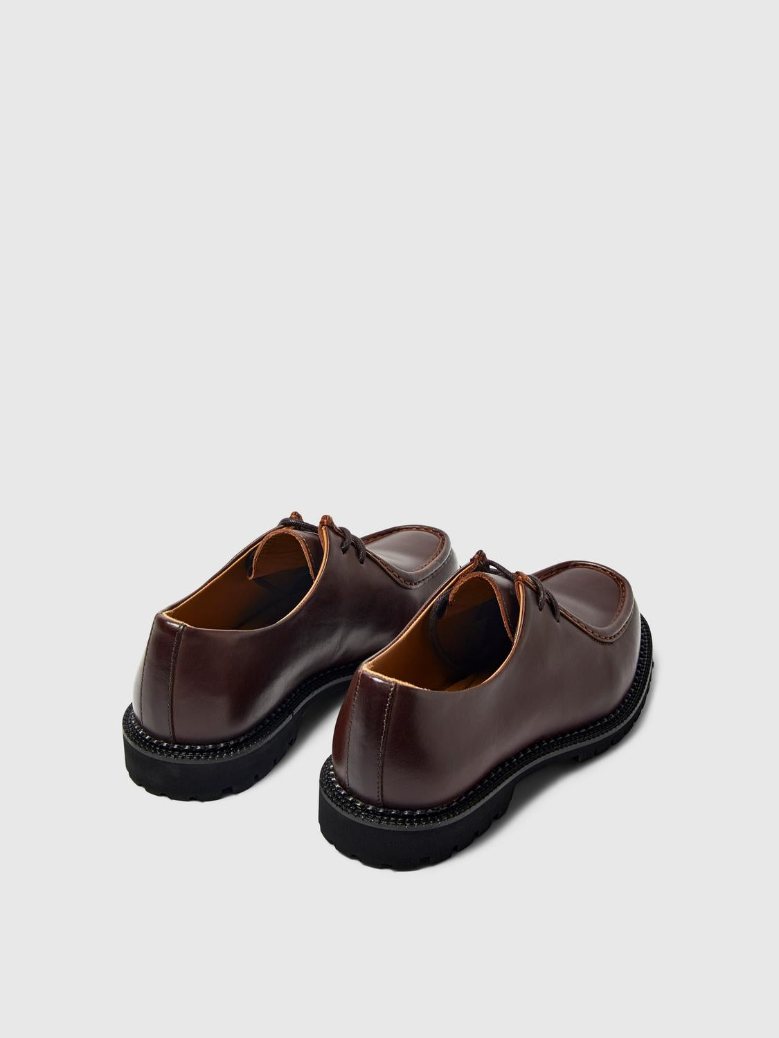 model_shot-front_full